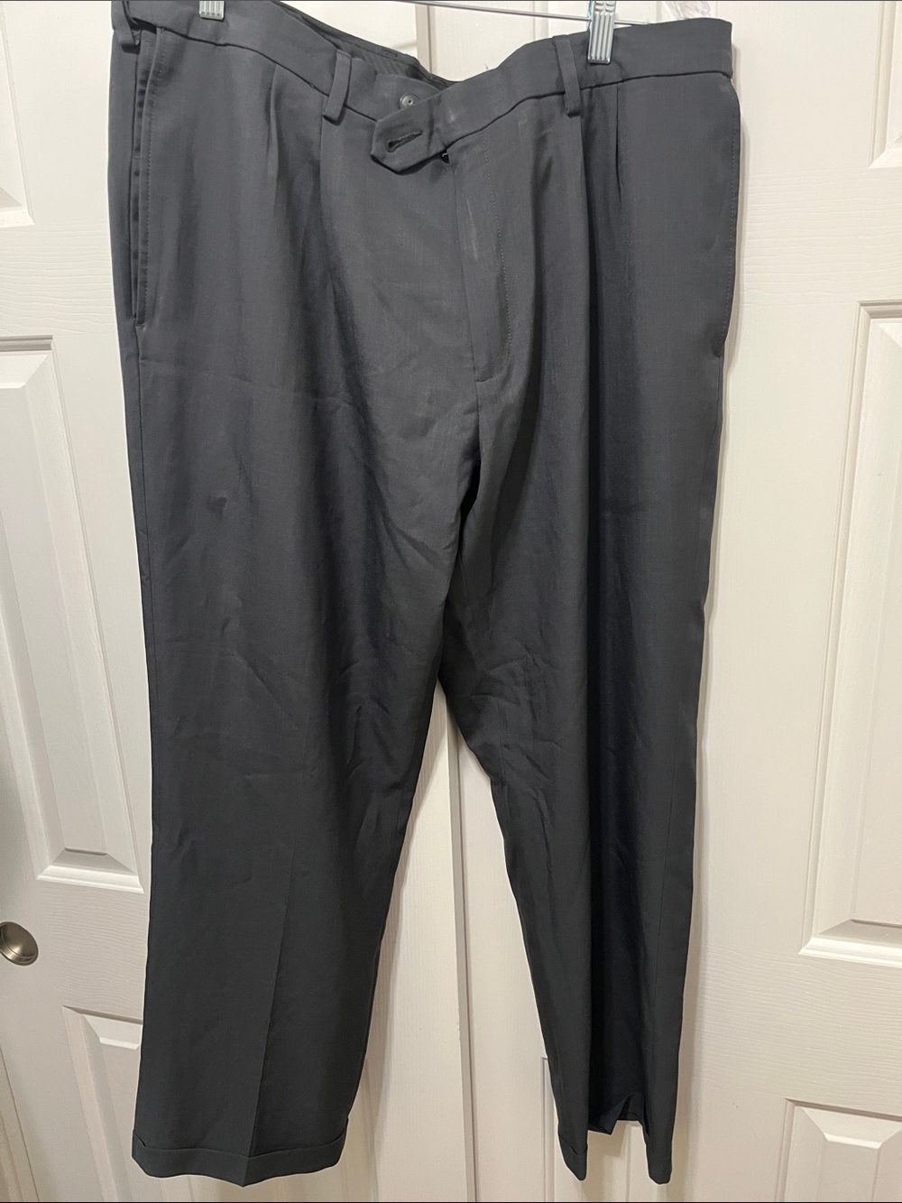 Haggar Men's Dress Pants in Charcoal